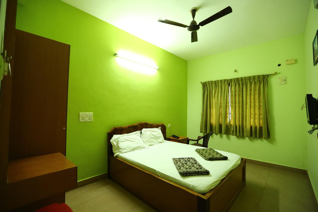 מלון Tirukkadaiyur Abirami Residency מראה חיצוני תמונה