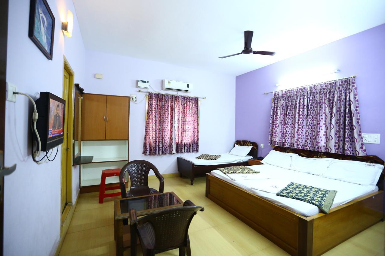 מלון Tirukkadaiyur Abirami Residency מראה חיצוני תמונה